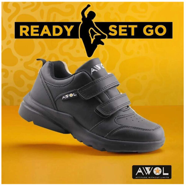 Y4250981 – YOUTH’S VELCRO STRAP TAKKIE